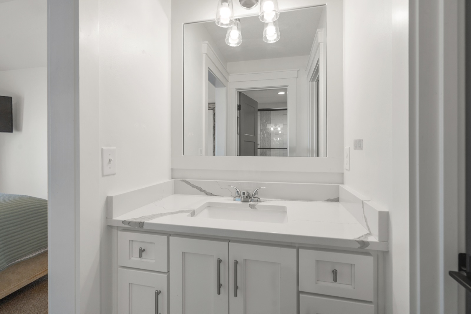 17812 Benson Street — photo 36