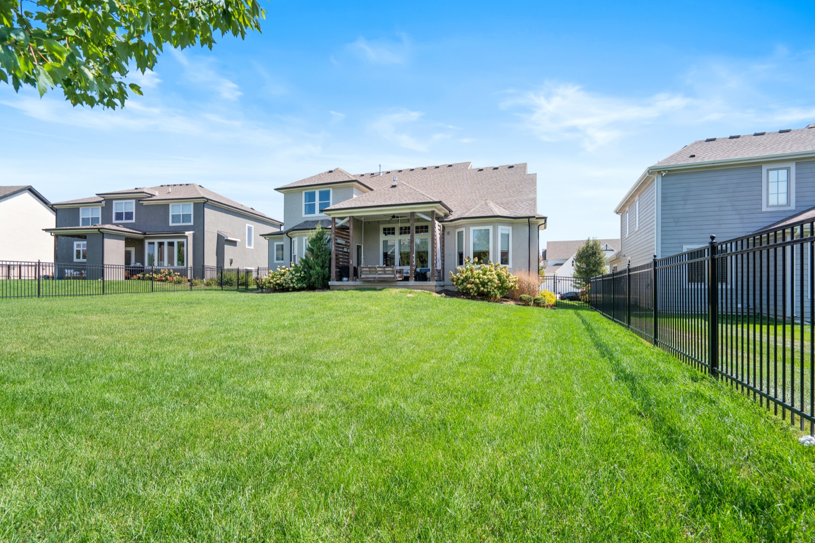 17812 Benson Street — photo 47