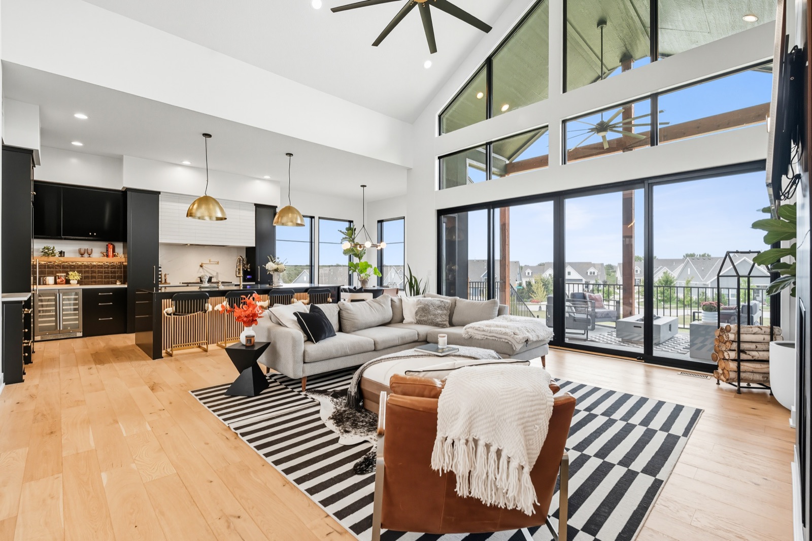 17420 Crystal Street — photo 34