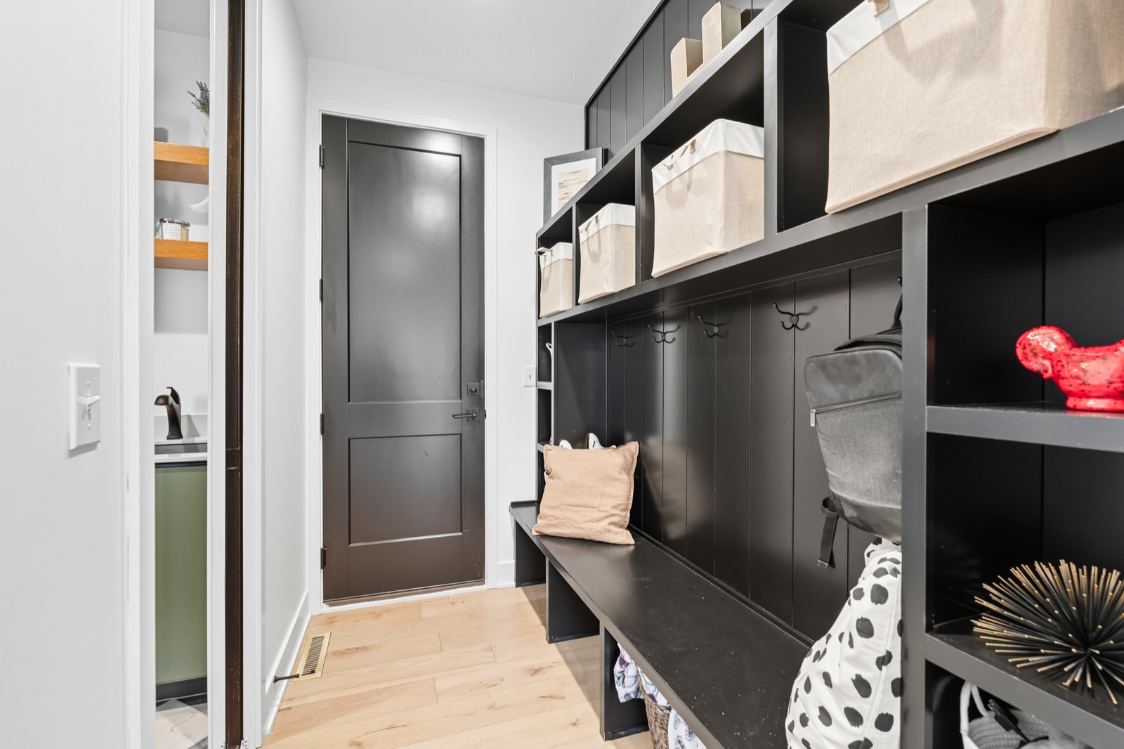 17420 Crystal Street — photo 35