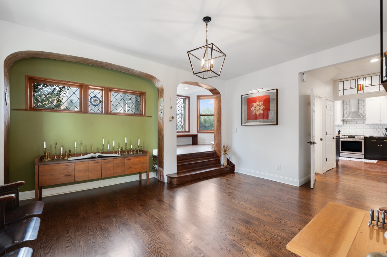 420 E 37th Street — photo 32