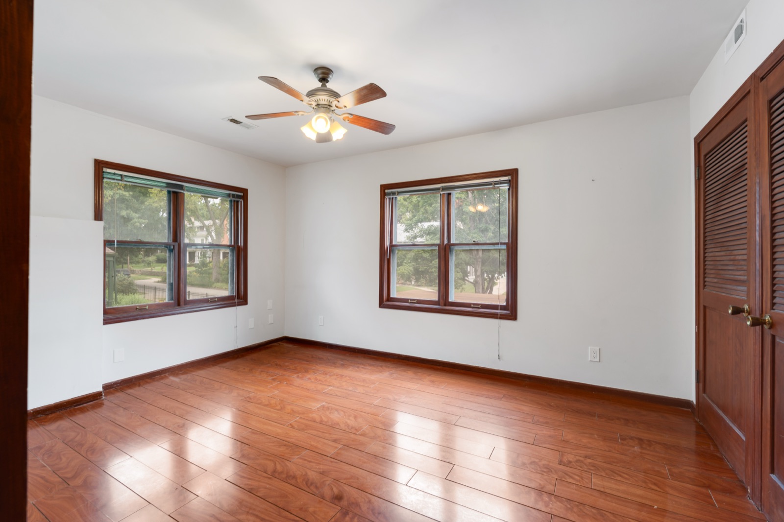 420 E 37th Street — photo 54