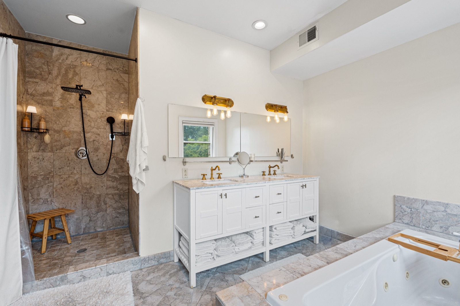 3501 Gladstone Boulevard — photo 46