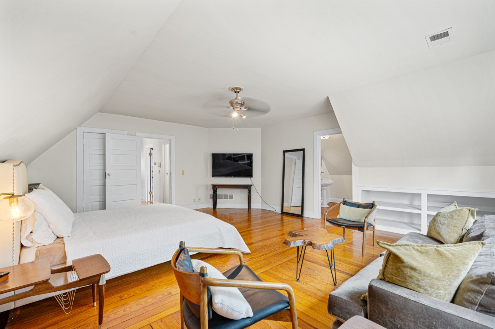 3501 Gladstone Boulevard — photo 48
