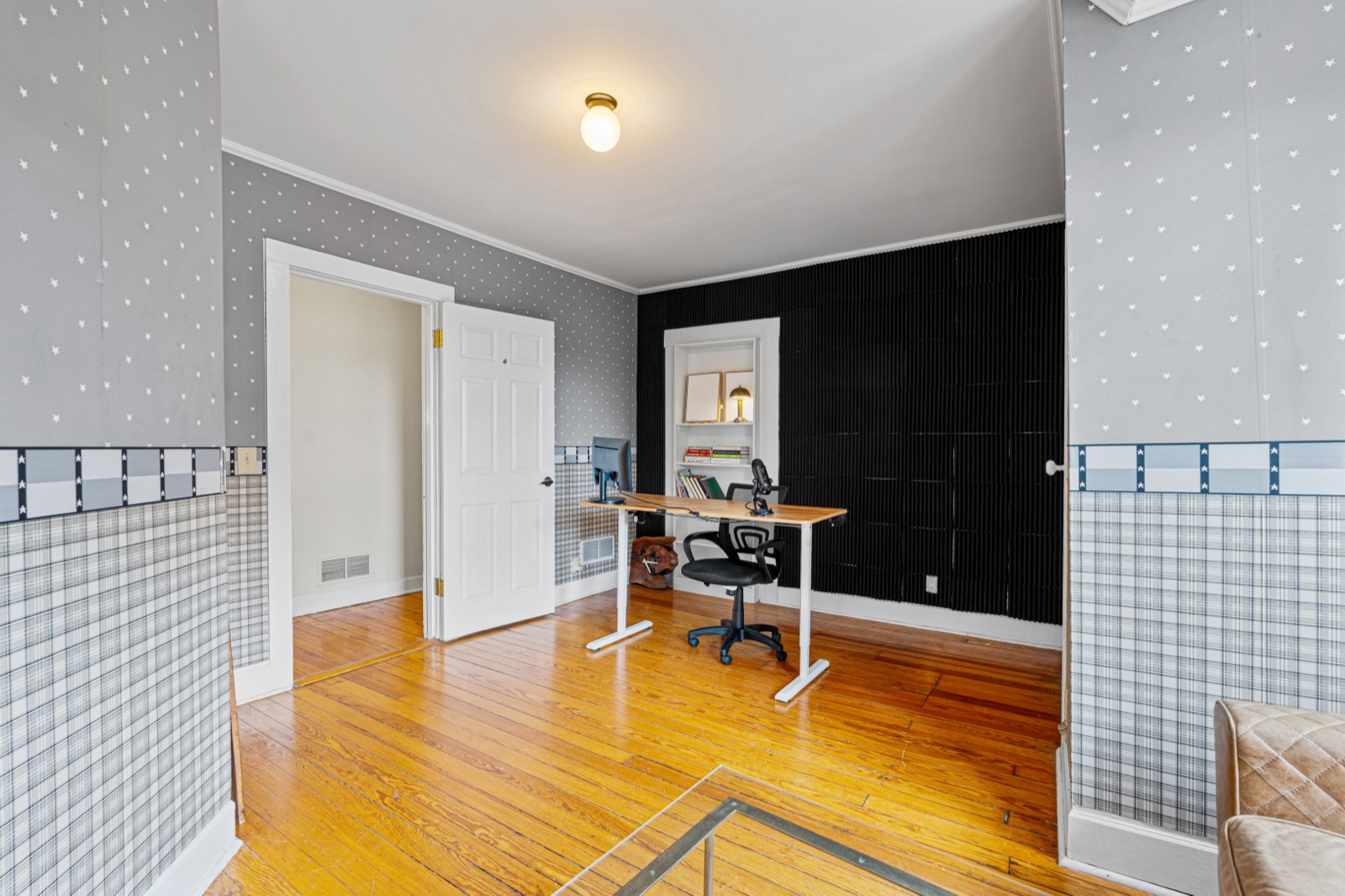3501 Gladstone Boulevard — photo 53
