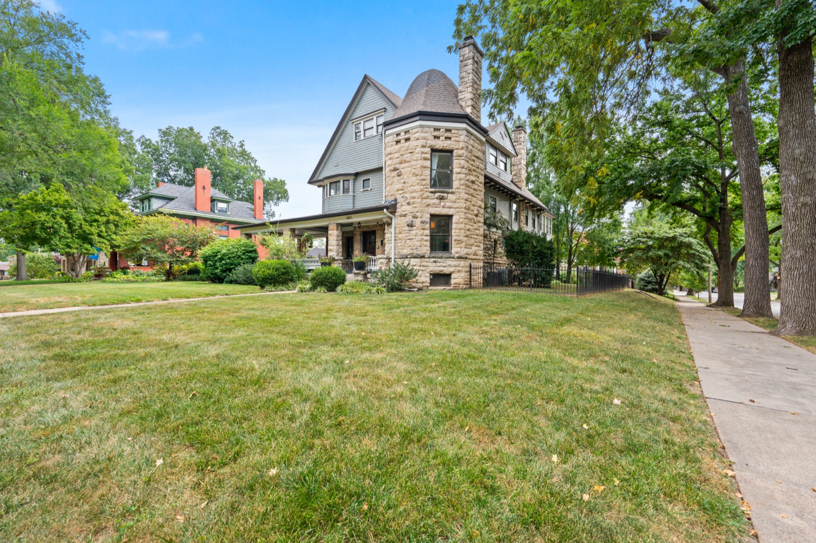 3501 Gladstone Boulevard — photo 75