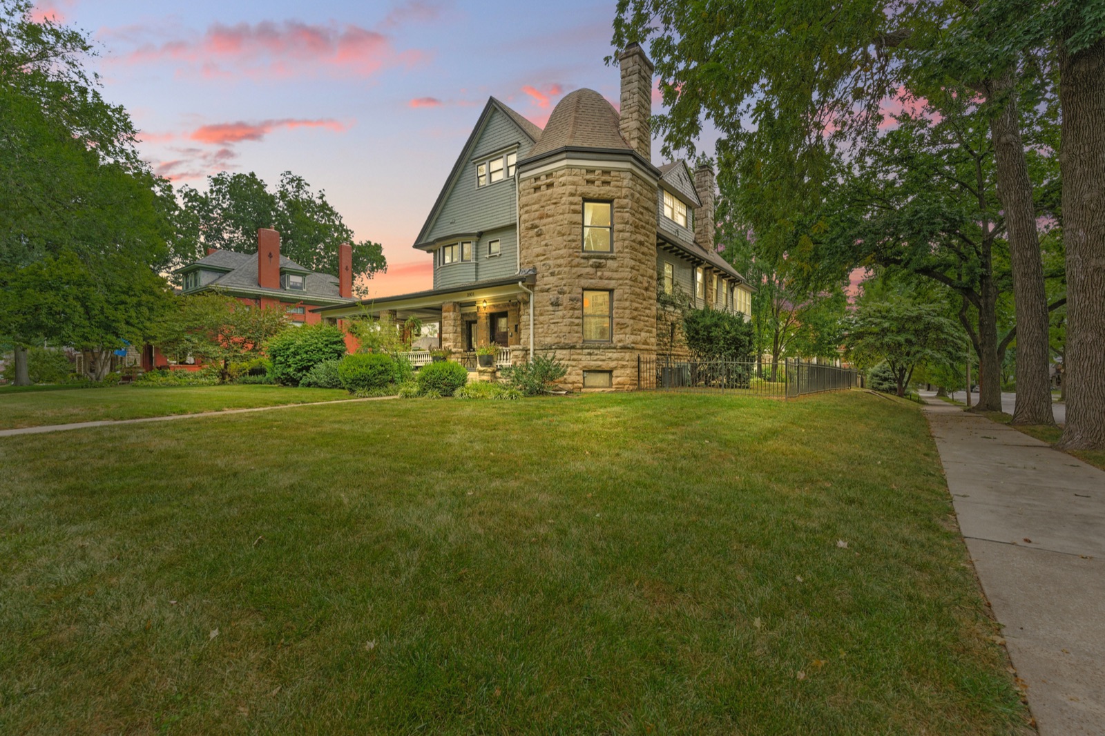 3501 Gladstone Boulevard — photo 78