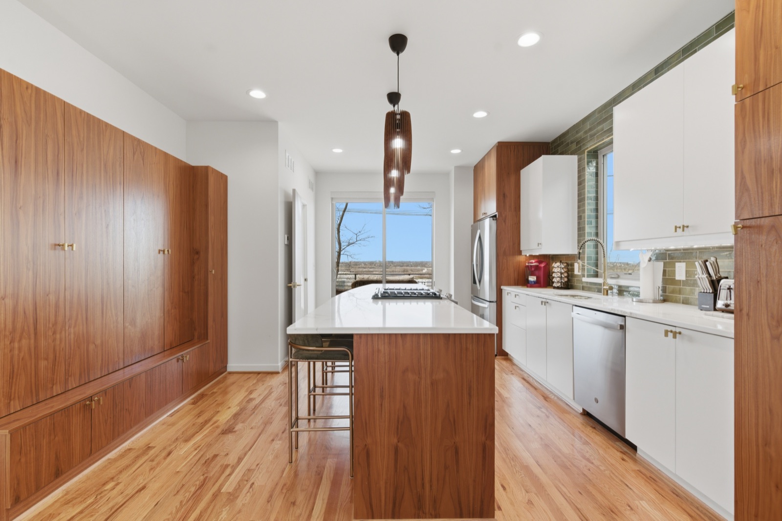1812 Mercier Street — photo 16