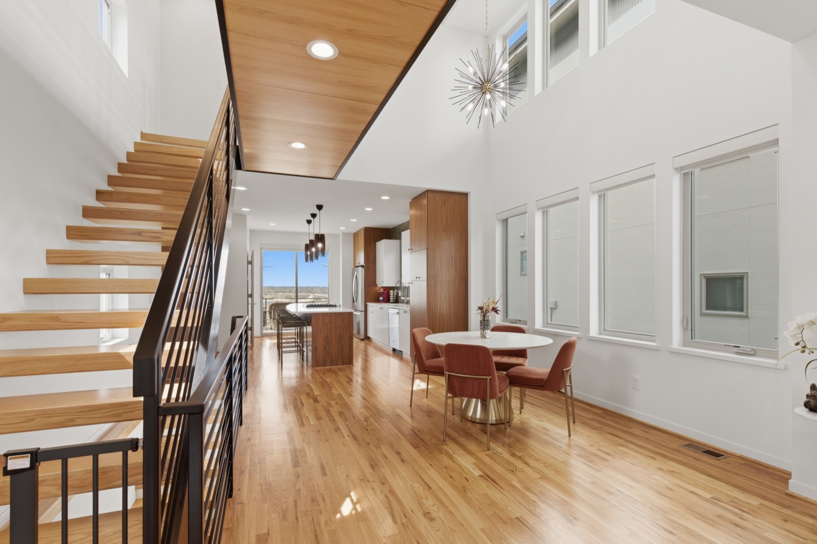 1812 Mercier Street — photo 18