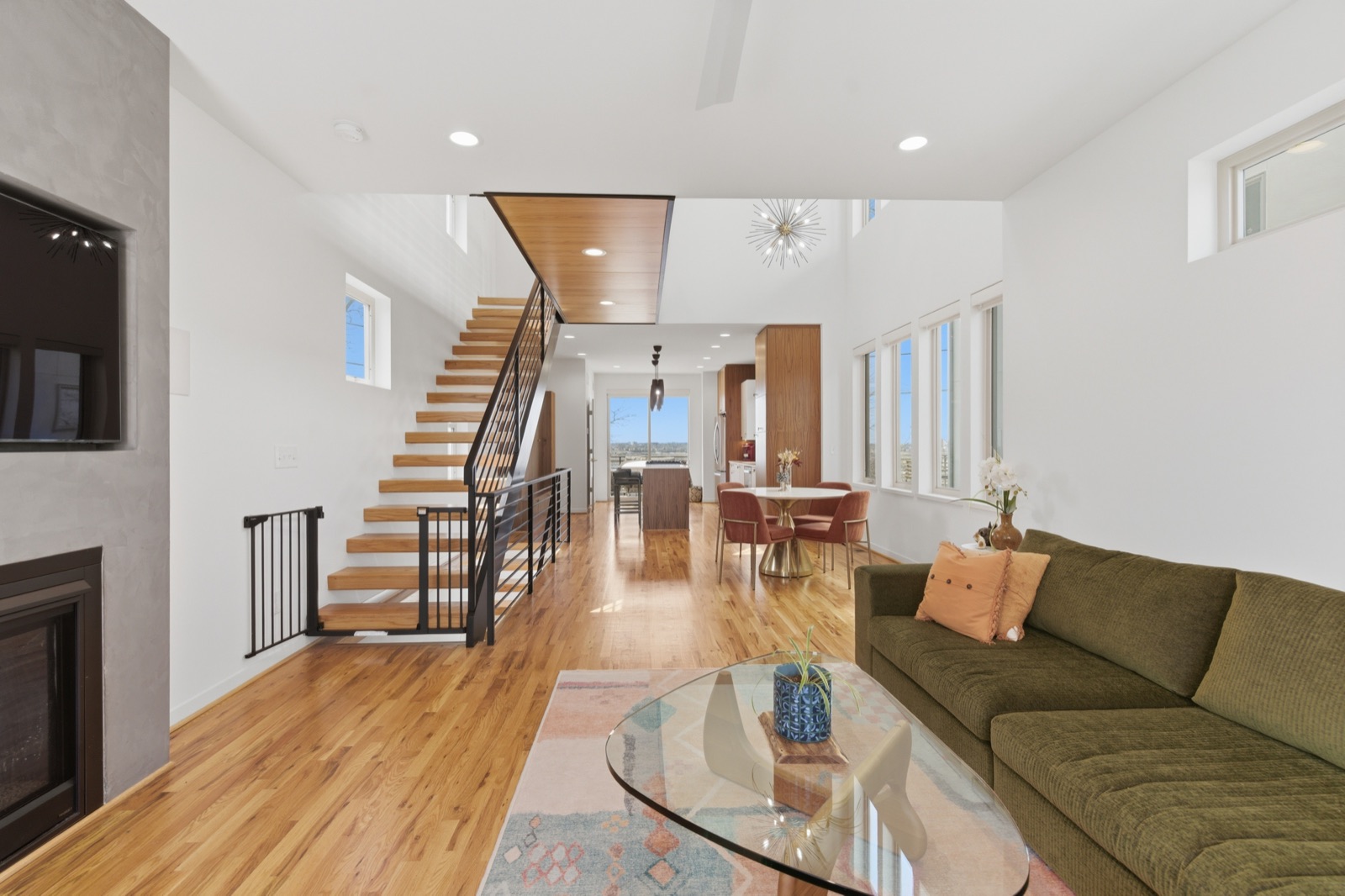 1812 Mercier Street — photo 23