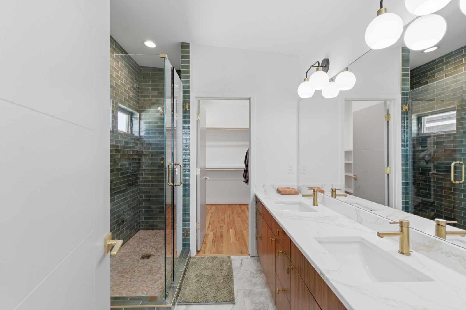 1812 Mercier Street — photo 36