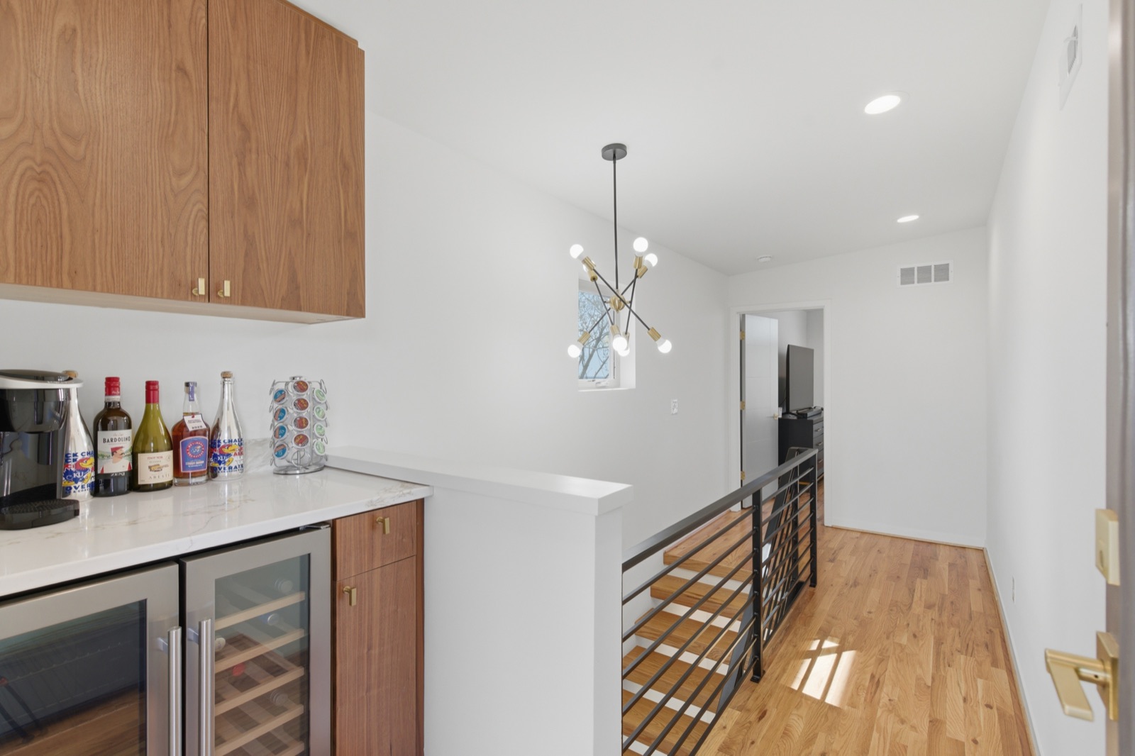 1812 Mercier Street — photo 40