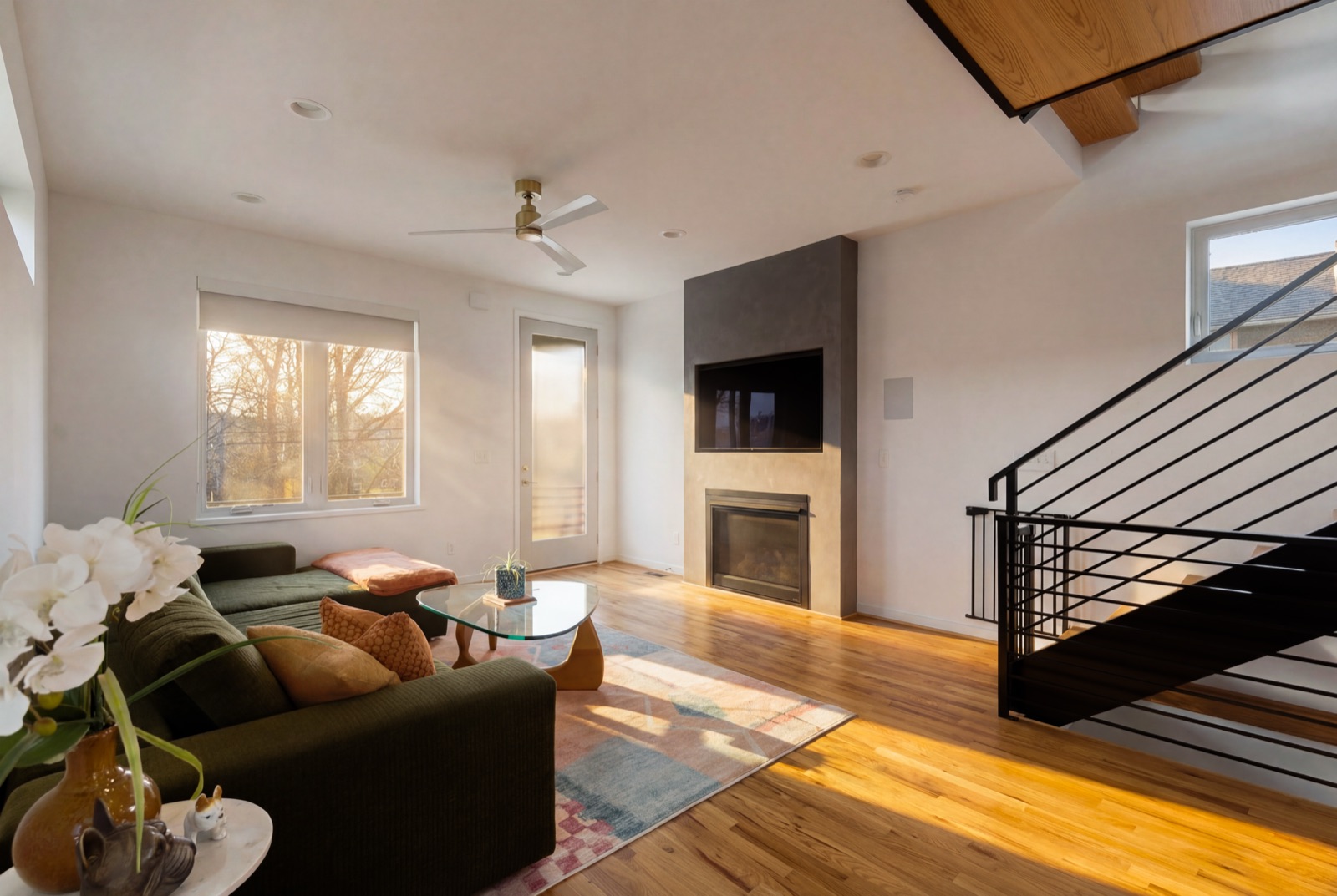 1812 Mercier Street — photo 50