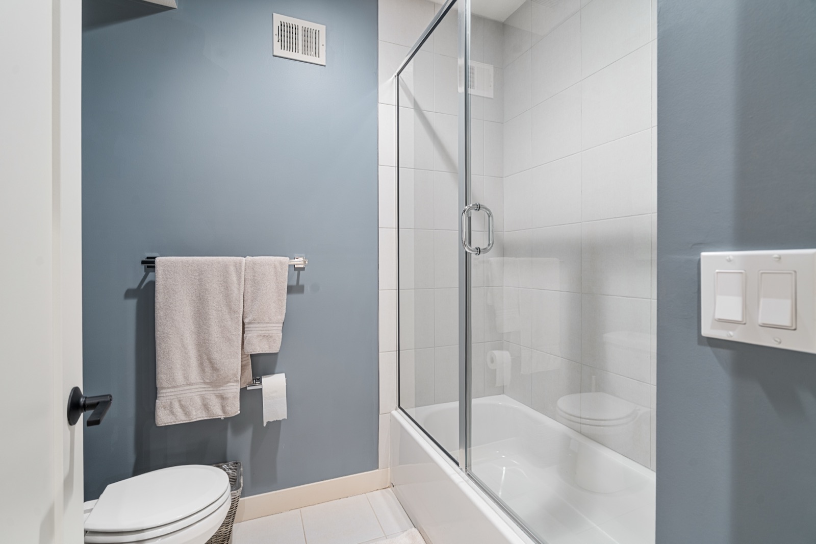 5917 W 137th Street — photo 72