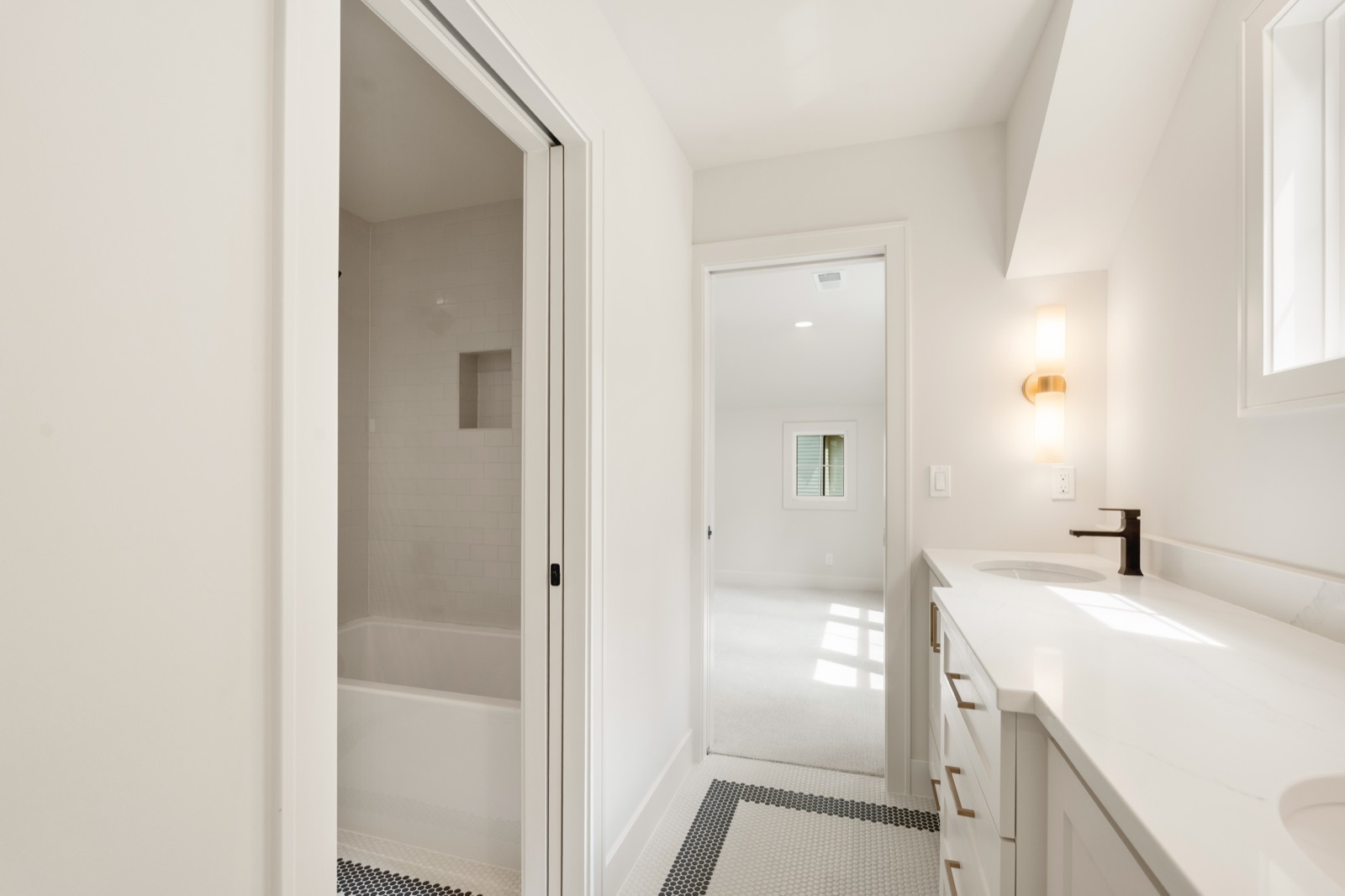 4617 W 72nd Street — photo 38